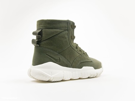 BOTA NIKE SFB 6  CNVS NSW-844577-300-img-4